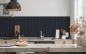 Preview: Spritzschutz Küche Dunkle Holzplatte