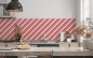 Preview: Spritzschutz Küche Rot Linien Streife