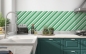 Preview: Spritzschutz Küche Grün Linien Verzierung